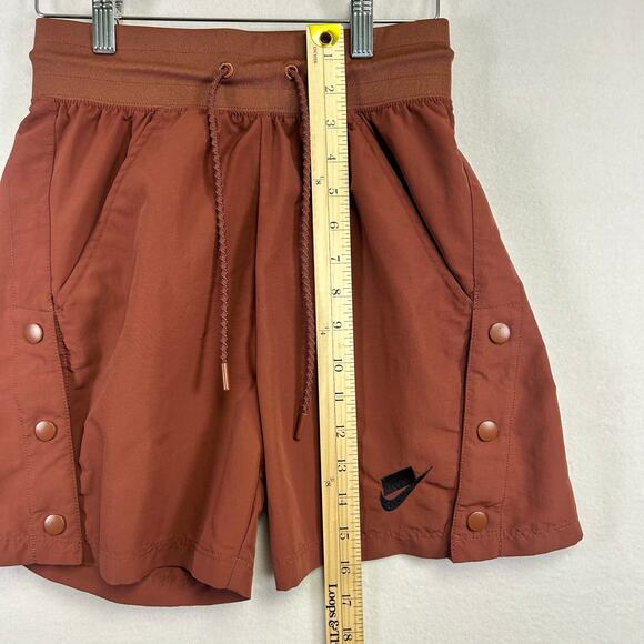 Woman's‎ Nike High Rise NSW Shorts- Size XS Athletic Active - Picture 8 of 11